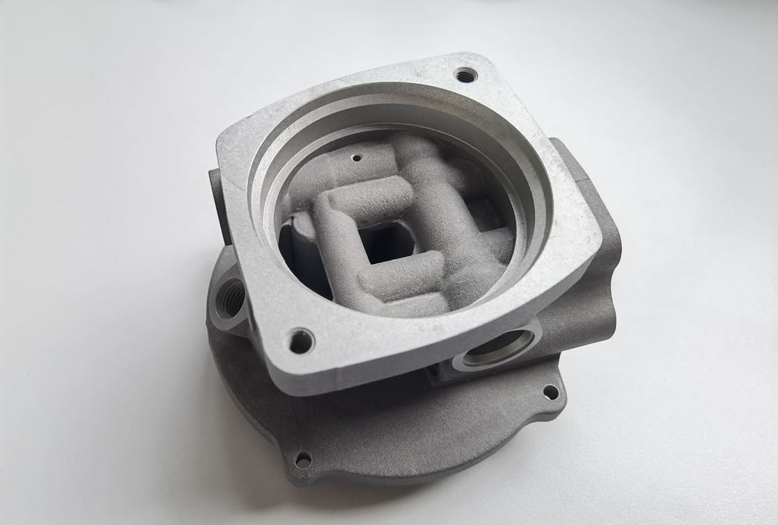 Manifold idraulico per veicoli ricreativi